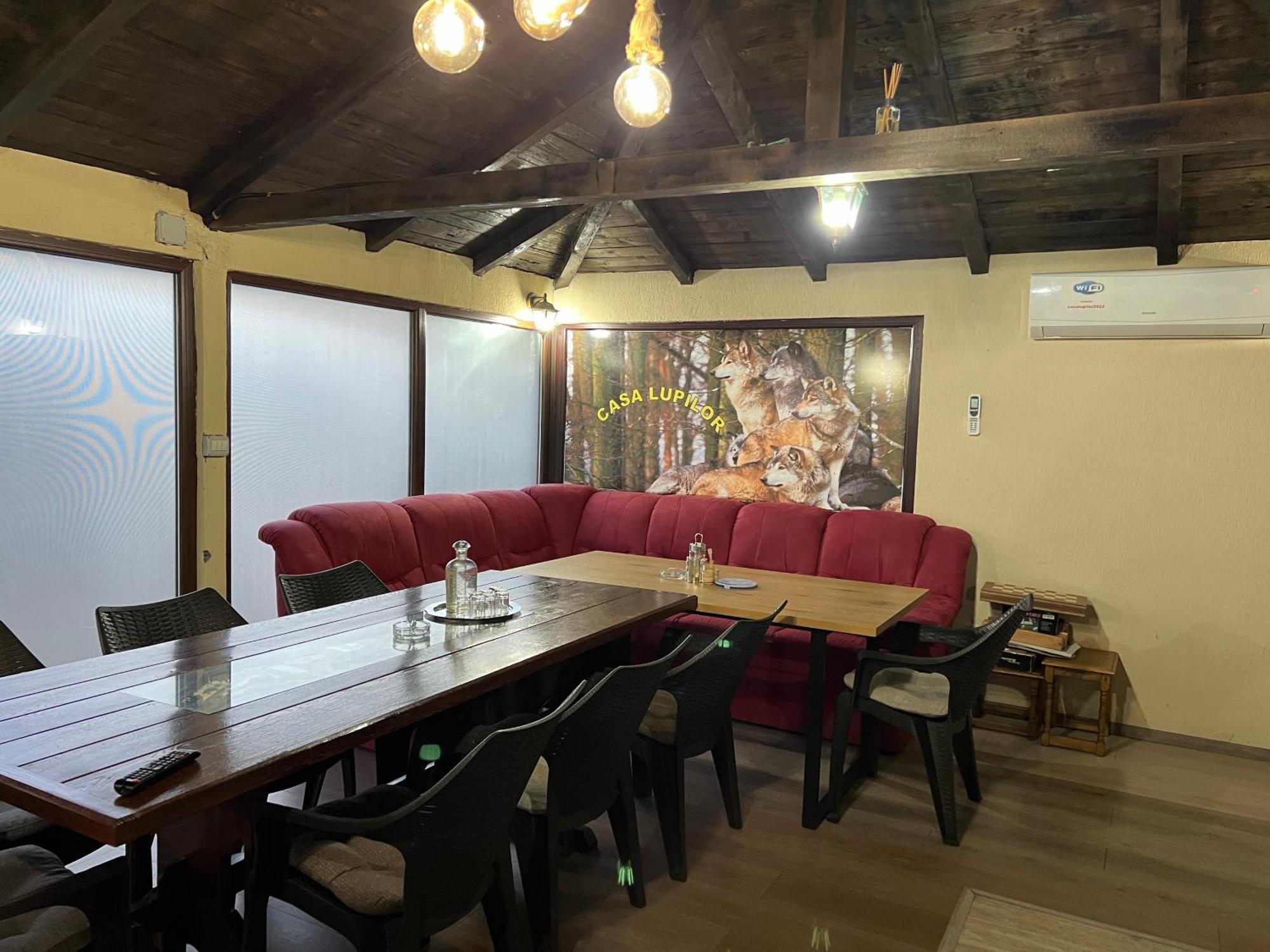 Casa Lupilor Transfagarasan Villa Căpăţîneni-Ungureni Bagian luar foto